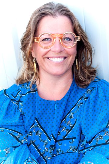 Lene Holm - Brilleûzet, Ejer og neurooptometrist